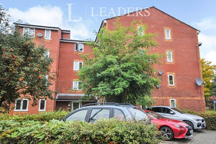 1 Bedroom Flat To Rent In Armoury Road, London, SE8