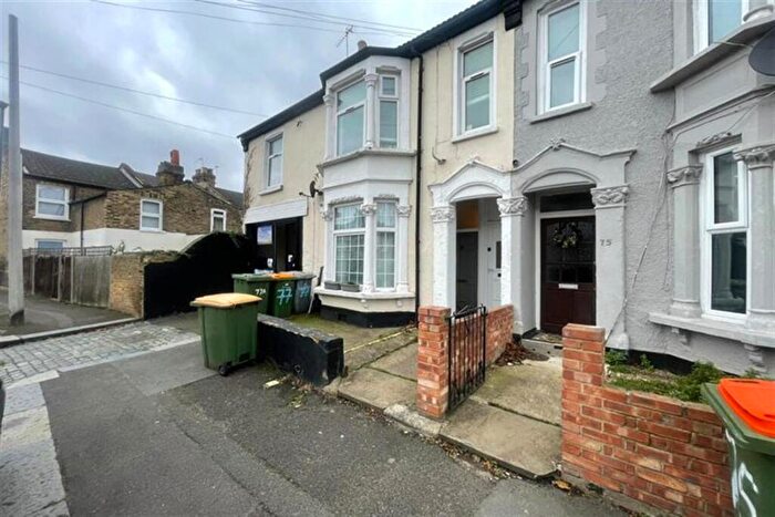 2 Bedroom House To Rent In Meeson Road, Newham, London, E15