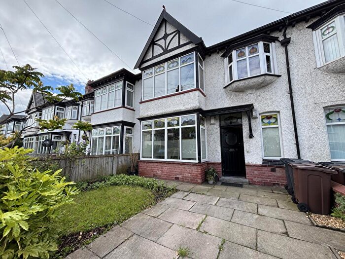 2 Bedroom Flat To Rent In Kingsway, Waterloo, L22