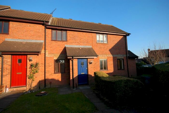 1 Bedroom Terraced House To Rent In Binley Road, Springfield, Chelmsford, CM2