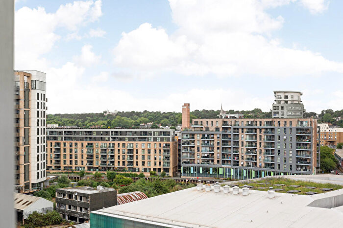 2 Bedroom Apartment To Rent In Harmony Place, Deptford, SE8