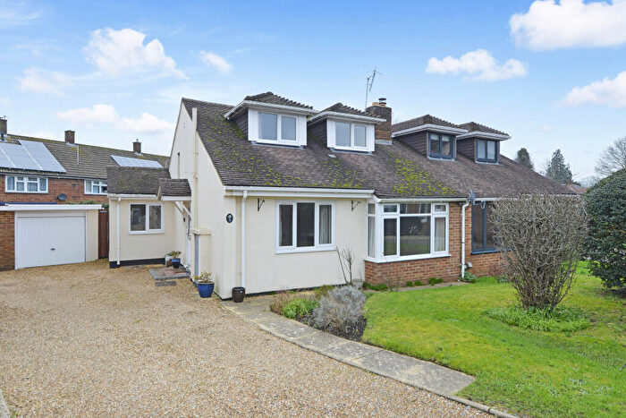 3 Bedroom Semi-Detached Bungalow For Sale In Malthouse Mead, Godalming, Surrey, GU8