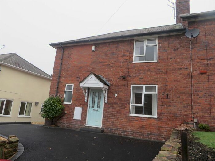 3 Bedroom Property To Rent In Summer Lane, Lower Gornal, Dudley, DY3