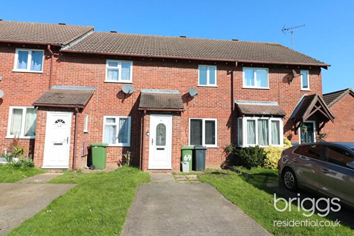 2 Bedroom Terraced House For Sale In Campbell Drive, Gunthorpe, Peterborough, PE4