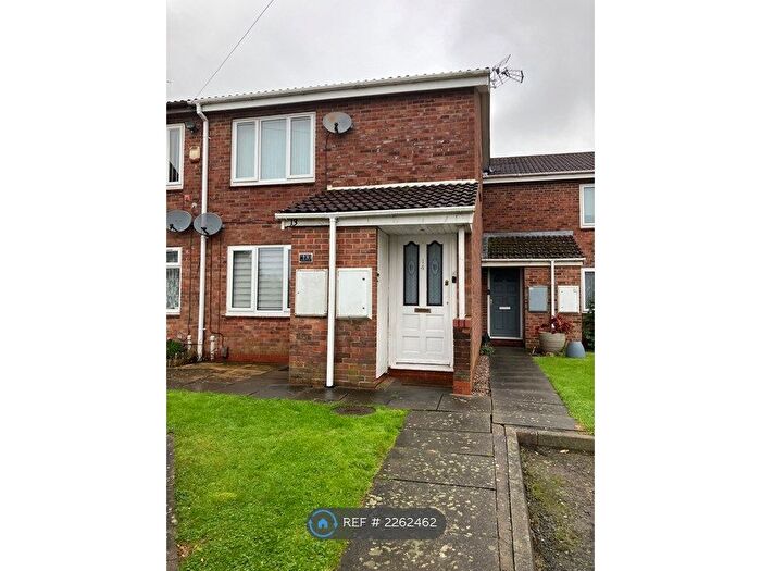 1 Bedroom Flat To Rent In Hafren Close, Rednal, Birmingham, B45
