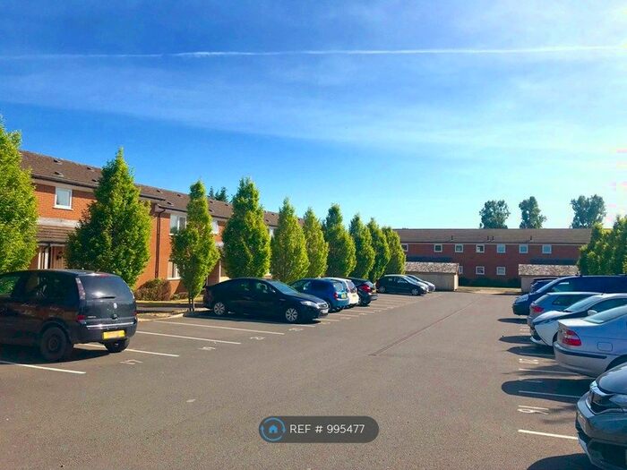 1 Bedroom Flat To Rent In Brookfield Close, Weston Rhyn, Oswestry SY10