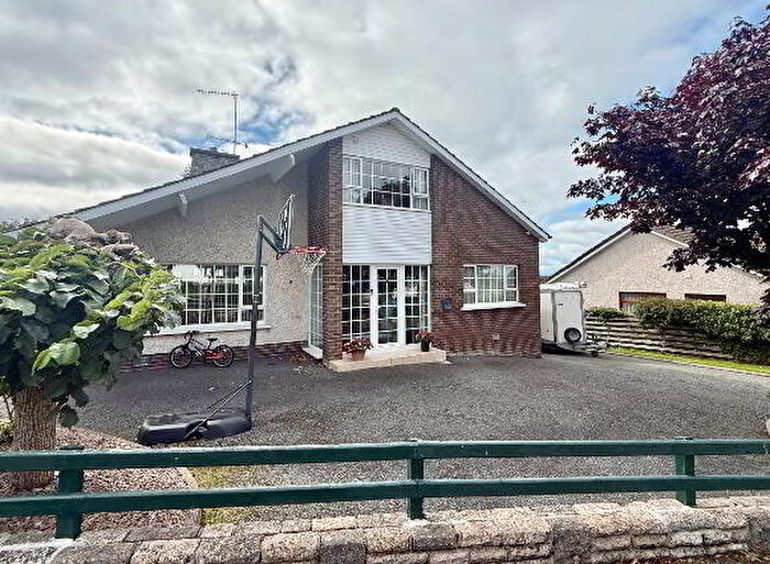 4 Bedroom Detached House With Garages For Sale In Ashley Heights, Armagh, BT60