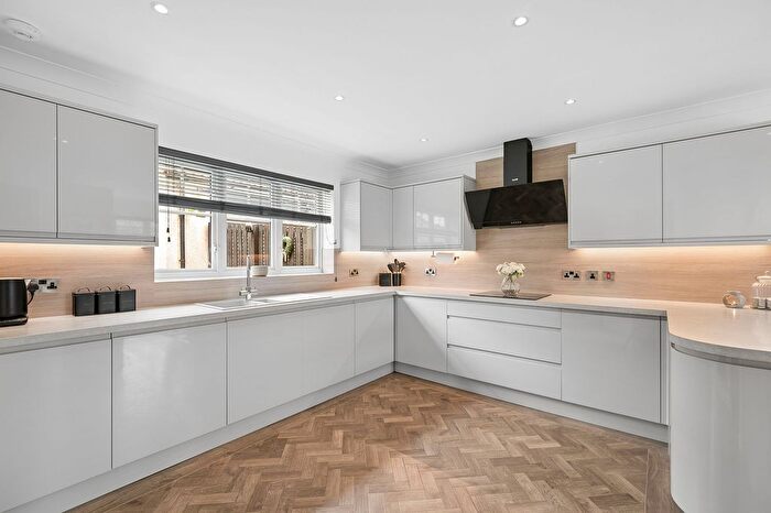 4 Bedroom Detached House For Sale In Glenwood Drive, Armadale, EH48