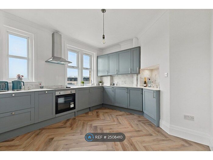 2 Bedroom Flat To Rent In King Edward Mansions, London, SW6