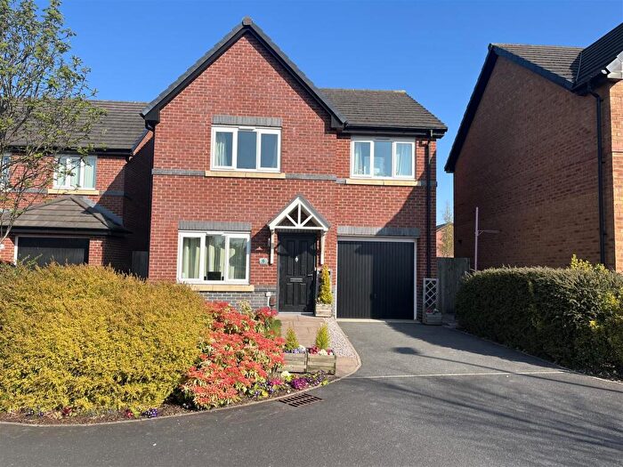 4 Bedroom Detached House For Sale In Riversleigh Way, Warton, Preston, PR4