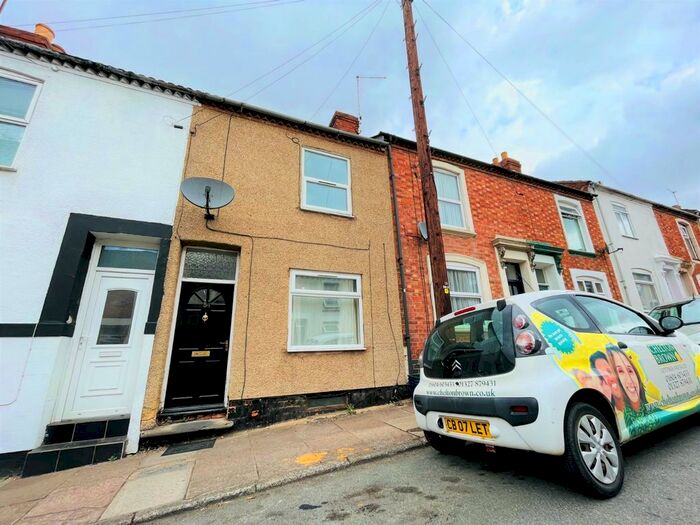 3 Bedroom Terraced House To Rent In Gordon Street, Semilong, Northampton, NN2