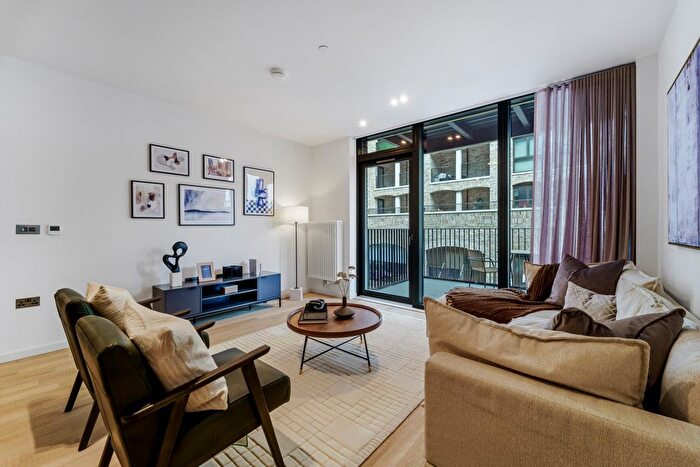 2 Bedroom Flat For Sale In Willow, The Brentford Project, Brentford, TW8