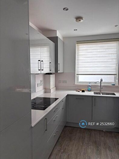 2 Bedroom Detached House To Rent In Bluebell Mews, Headington, Oxford, OX3