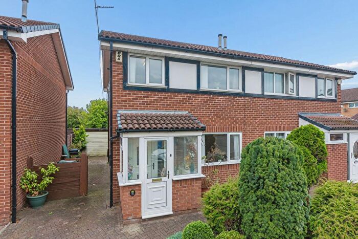 3 Bedroom Semi-Detached House For Sale In Riverbank Drive, Brandlesholme, BL8
