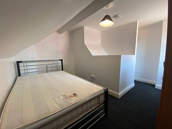 5 Bedroom Semi-Detached House To Rent In Pennell Street, Lincoln, LN5