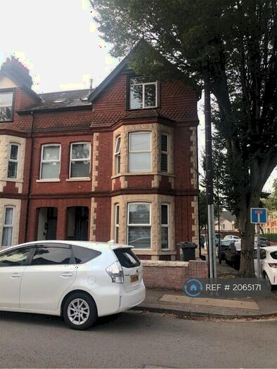2 Bedroom Flat To Rent In Romilly Road, Cardiff, CF5
