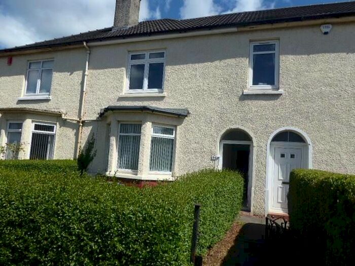 2 Bedroom Terraced House To Rent In Esslemont Avenue, Glasgow, G14