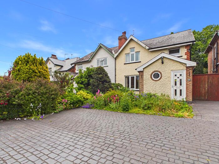 3 Bedroom Semi Detached House For Sale In Chain Lane, Mickleover, DE3