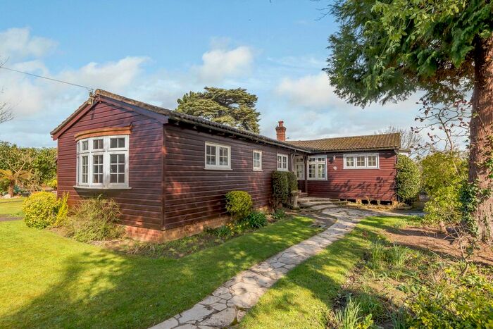 2 Bedroom Bungalow To Rent In Hamm Court, Weybridge, Surrey, KT13