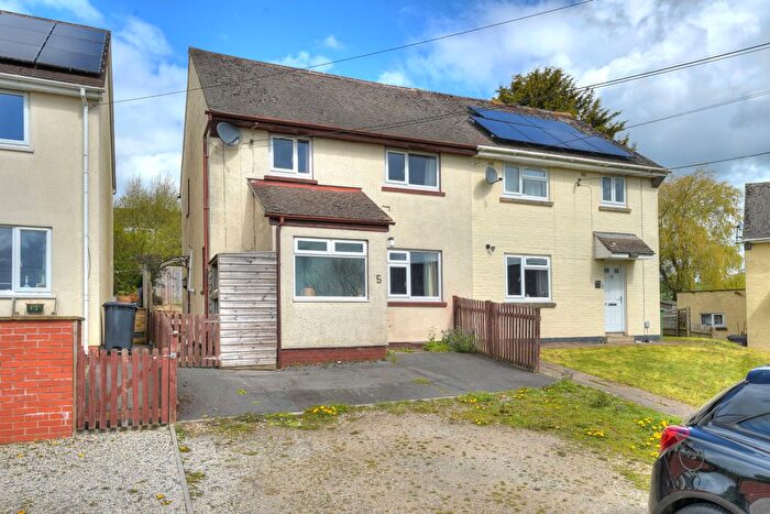 3 Bedroom Semi Detached House For Sale In Hillside, George Nympton, EX36