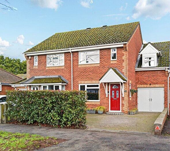 3 Bedroom Terraced House For Sale In Half Mile Road, Norwich, NR3