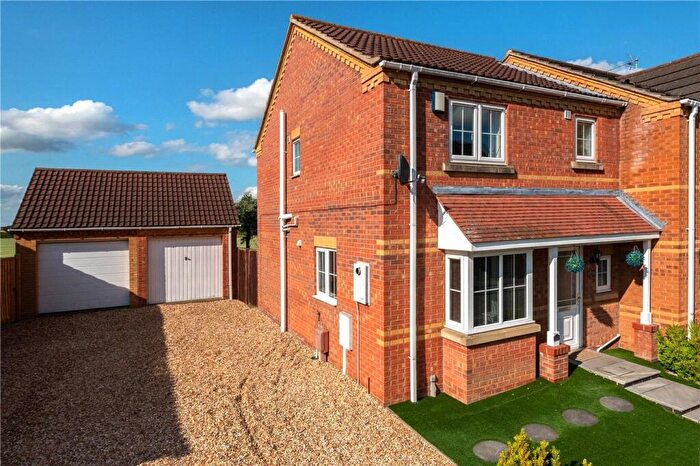 3 Bedroom Semi-Detached House To Rent In Shire Close, Billinghay, Lincoln, Lincolnshire, LN4