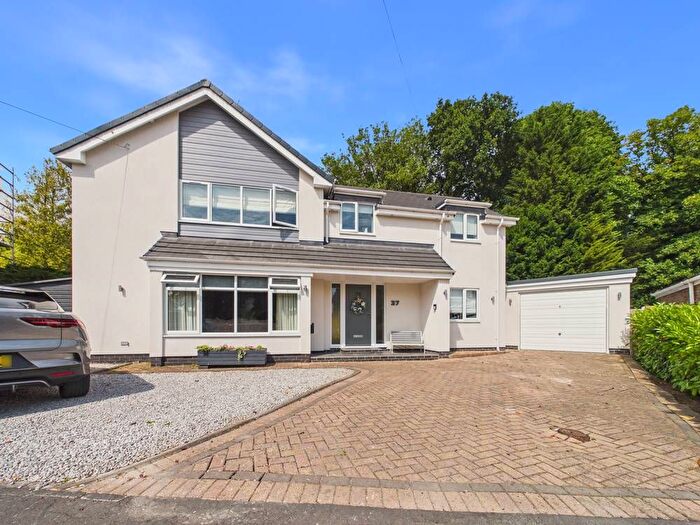4 Bedroom Detached House For Sale In Wolfreton Garth, Kirk Ella, Hull, HU10