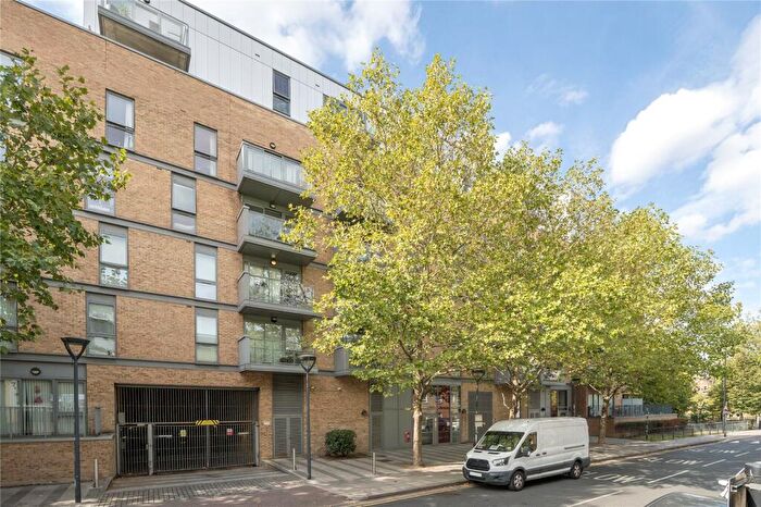 1 Bedroom Flat To Rent In Kerensky House, Upper North Street, Poplar, London, E14