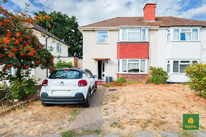 3 Bedroom Semi-Detached House To Rent In Cripley Road, Farnborough, GU14