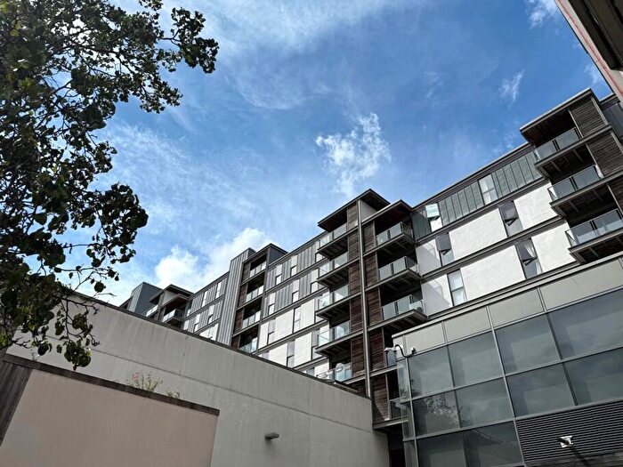 1 Bedroom Apartment To Rent In Amethyst House, Vizion, MK9