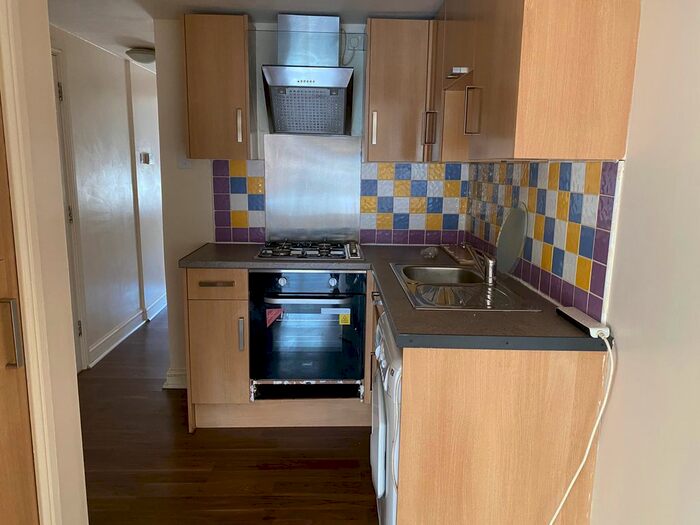 1 Bedroom Flat To Rent In Station Road, Langley Mill, Nottingham NG16
