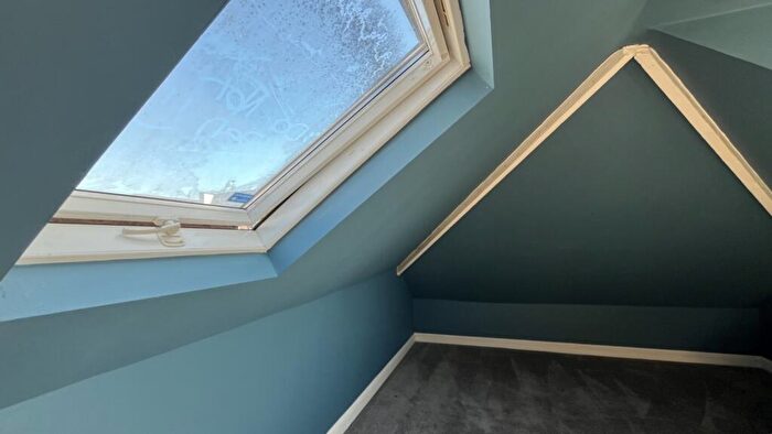 2 Bedroom Flat To Rent In Lansdowne Road, Bournemouth, Dorset, BH1