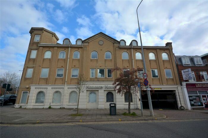 1 Bedroom Flat To Rent In Rainsford Road, Chelmsford, CM1