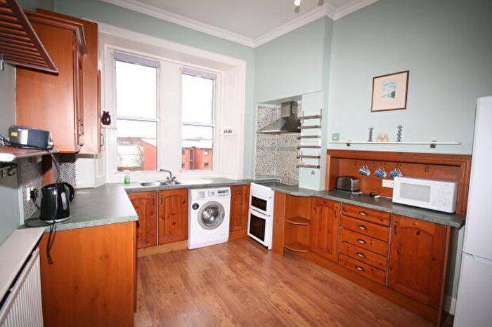 1 Bedroom Apartment To Rent In Oran Street, North Kelvinside, G20