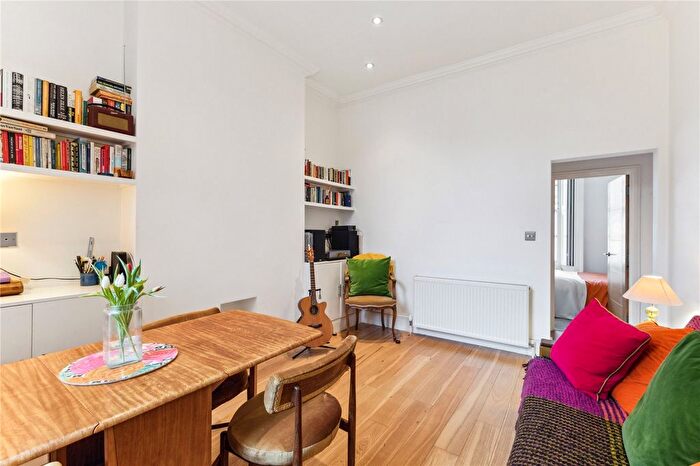 1 Bedroom Flat For Sale In Gloucester Avenue, Primrose Hill, London, NW1