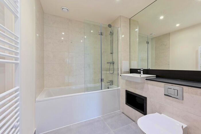 2 Bedroom Flat To Rent In Sherman Apartments, Harrow, London, HA1