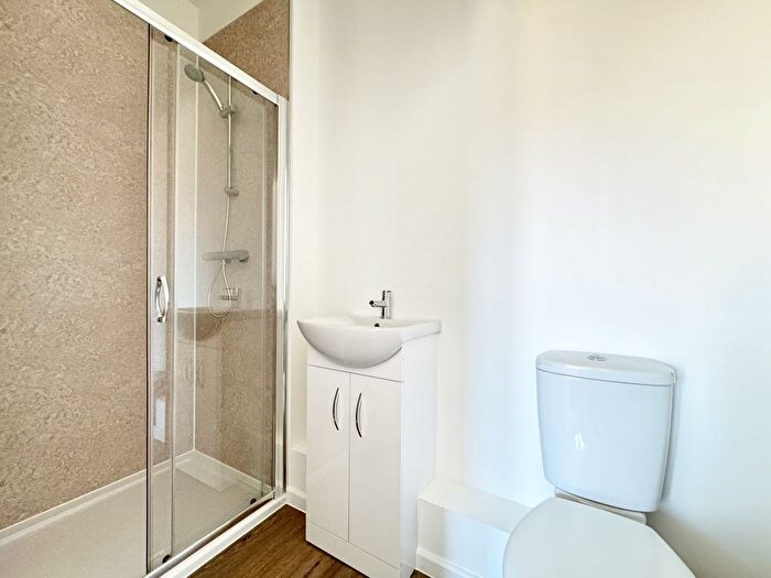 1 Bedroom Studio To Rent In Alfred Street, Rushden, NN10