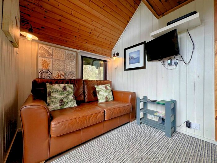 2 Bedroom Detached House For Sale In Feorag Ruadh, Dalavich Chalet Park, Dalavich, Taynuilt, PA35
