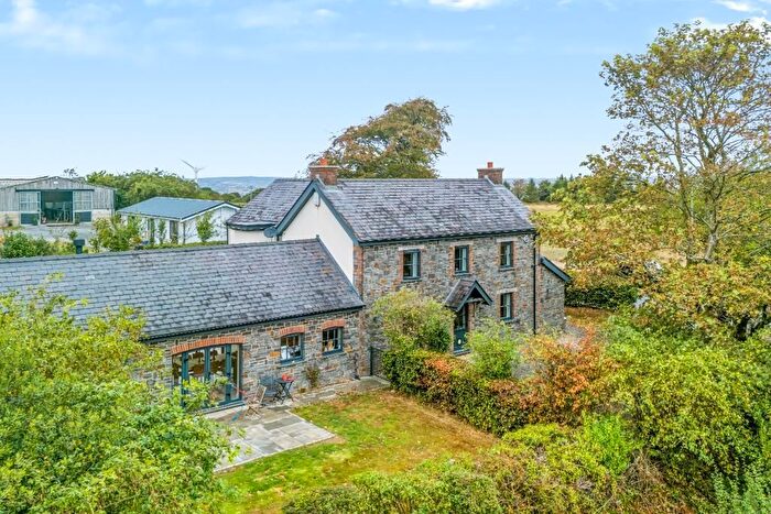 4 Bedroom Property For Sale In Castle Road, Pencader, Carmarthen, Carmarthenshire, SA39