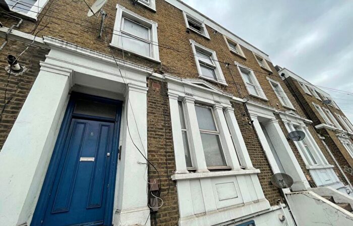 1 Bedroom Flat To Rent In Amersham Road, London, SE14