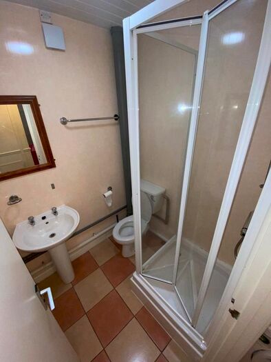 2 Bedroom Flat To Rent In Stow Hill, Treforest, Pontypridd, CF37