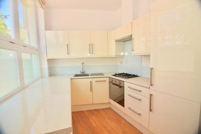 1 Bedroom Flat To Rent In Petherton Road, Canonbury, London, N5