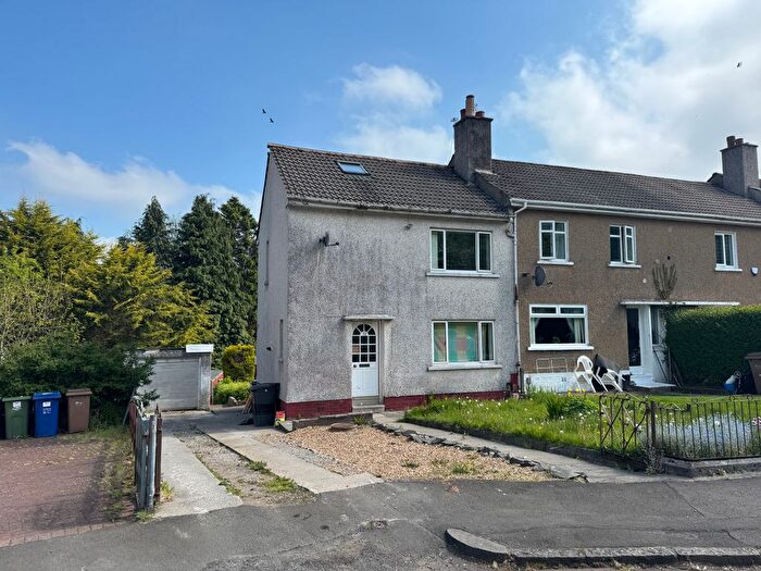 2 Bedroom End Of Terrace House For Sale In Hillcrest Avenue, Paisley, PA2