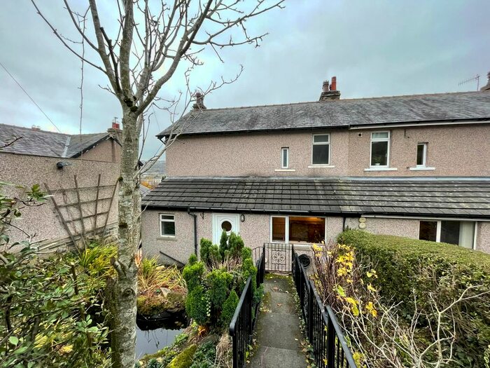 3 Bedroom Property To Rent In Scott Lane West, Riddlesden, Keighley BD20