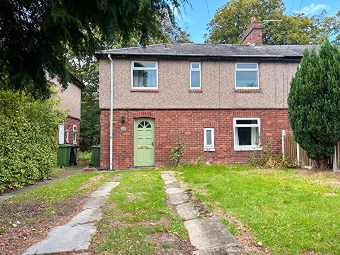 3 Bedroom Semi-Detached House For Sale In Shirley Grove, Gomersal, Cleckheaton, BD19