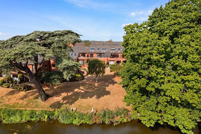 3 Bedroom Flat For Sale In Avonside, Mill Lane, Stratford-Upon-Avon, CV37