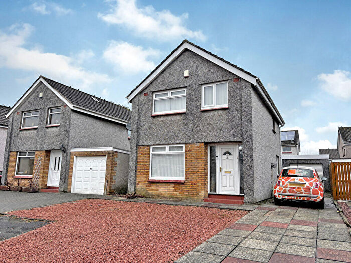 3 Bedroom Detached House To Rent In Sanda Place, Kilmarnock, East Ayrshire, KA3
