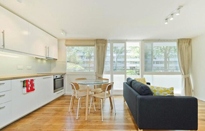 Studio To Rent In Clipstone Street, Fitzrovia, London, W1W