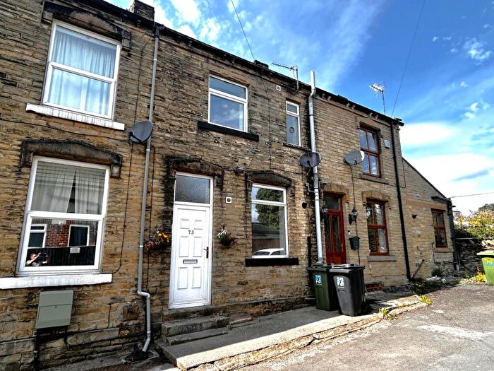 1 Bedroom Terraced House For Sale In Allen Croft, Birkenshaw, Bradford, West Yorkshire, BD11