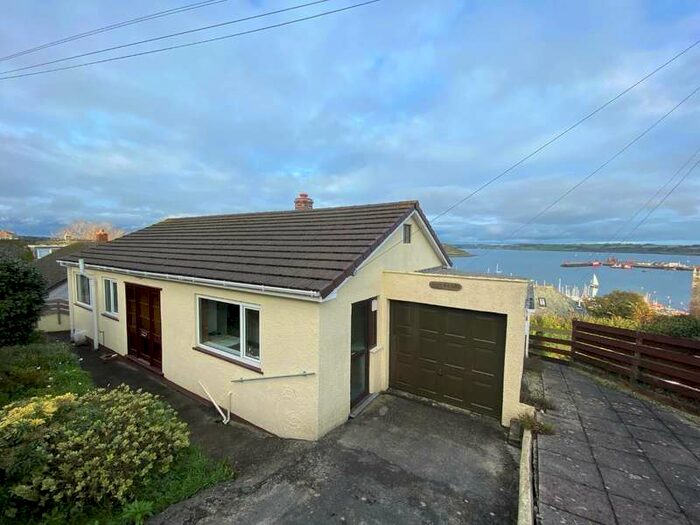 3 Bedroom House To Rent In Wodehouse Terrace, Falmouth, TR11